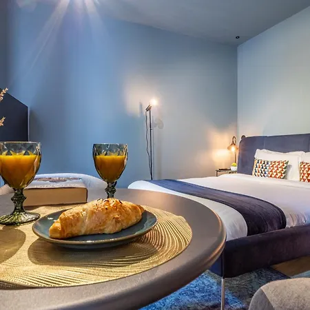 Apartment Gralhas Lissabon