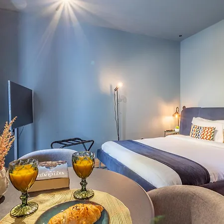 Apartment Gralhas Lisbon
